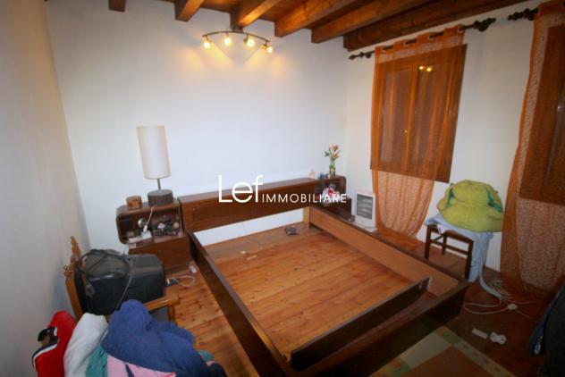 CASA AFFIANCATA di 10 vani e di 349 mq (VALDOBBIADENE) rif. LC60_5 - Foto 17