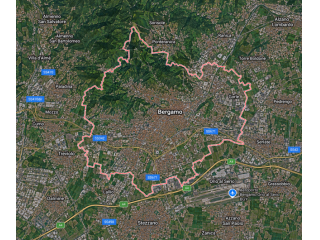 Bergamo monolocale nuovo con due bagni e ampio terrazzo