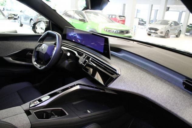 Peugeot 3008 Hybrid 145 GT e-DCS 6 - Foto 9