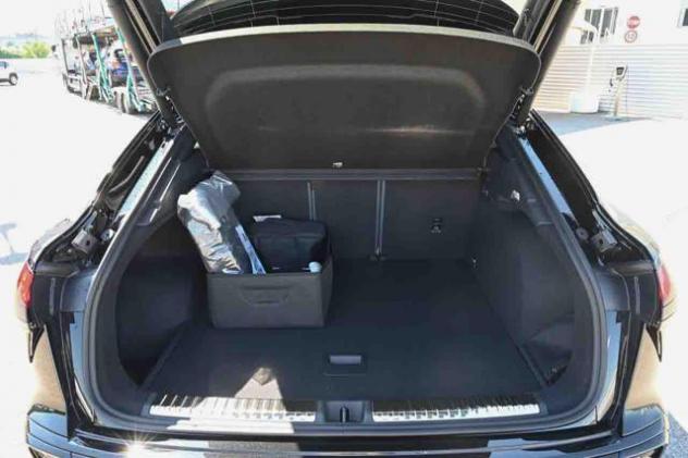 AUDI Q3 Sportback 35 TDI S tronic Black Line Edition rif. 23750046 - Foto 5