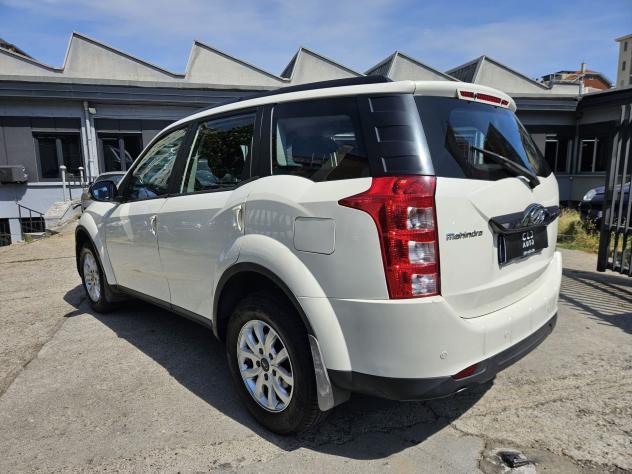 Mahindra XUV500 W6 FWD (4x2) 7POSTI - Foto 6