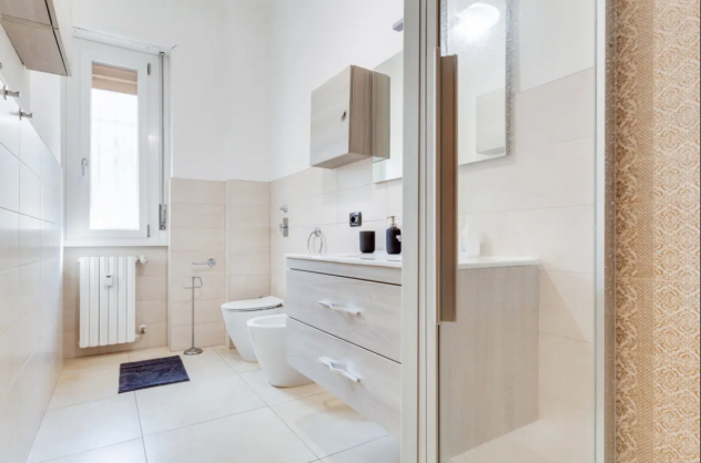 5 stanze da letto 2 bagni - solo stanza (Via Rembrandt - De Angeli) - Foto 4