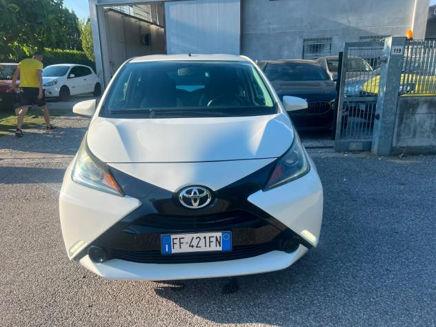 Toyota aygo 1.0 5 porte Active - Foto 3