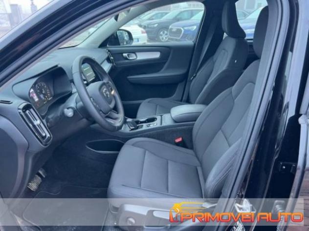 VOLVO XC40 B4 AWD Geartronic Momentum Pro rif. 19105200 - Foto 2