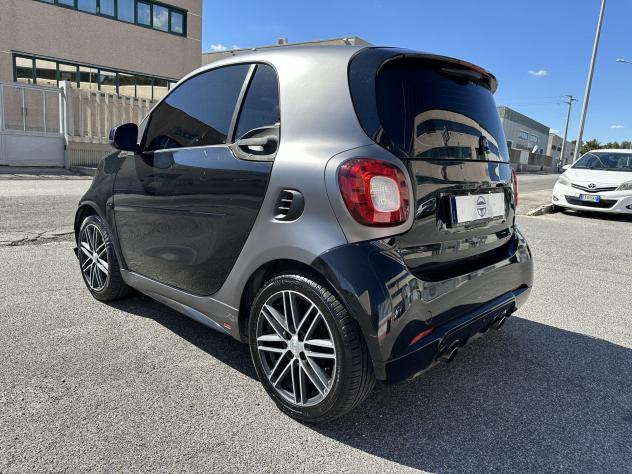smart fortwo 90 TURBO Twinamic Xclusive Brabus Pack - Foto 4