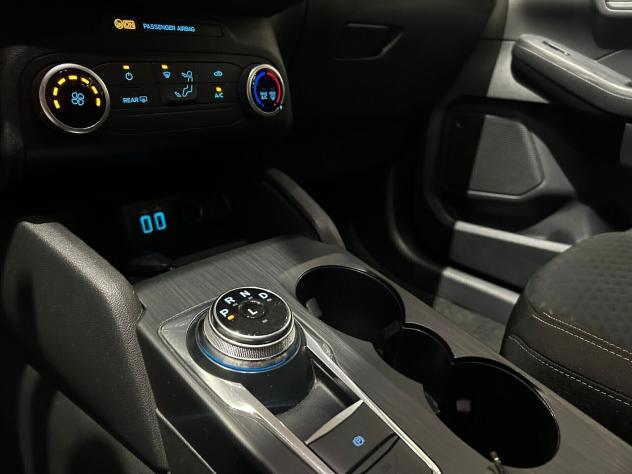 Ford Kuga 1.5 EcoBlue 120 CV aut. 2WD Connect - Foto 5