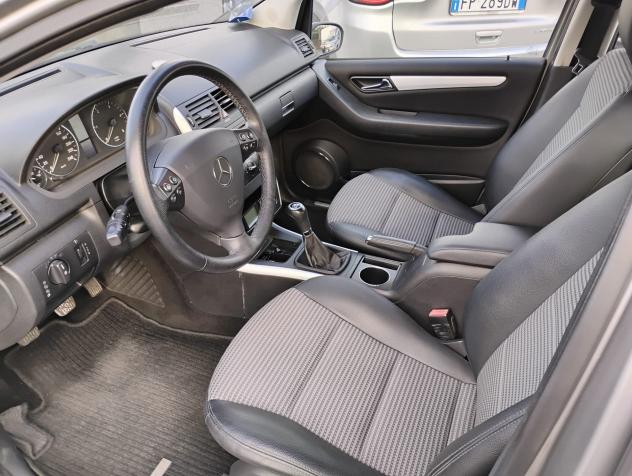 Mercedes-Benz Classe A A 180 cdi Avantgarde FL - Foto 5