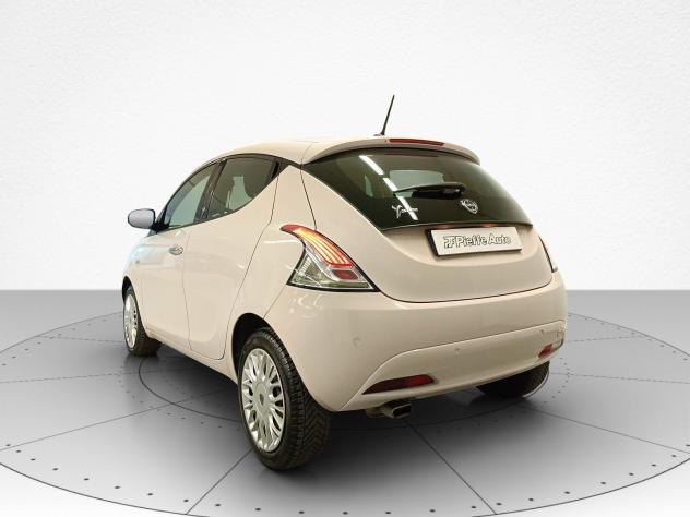 Lancia Ypsilon Ypsilon 1.3 MJT 16V 95 CV 5 porte S&S Gold - Foto 3