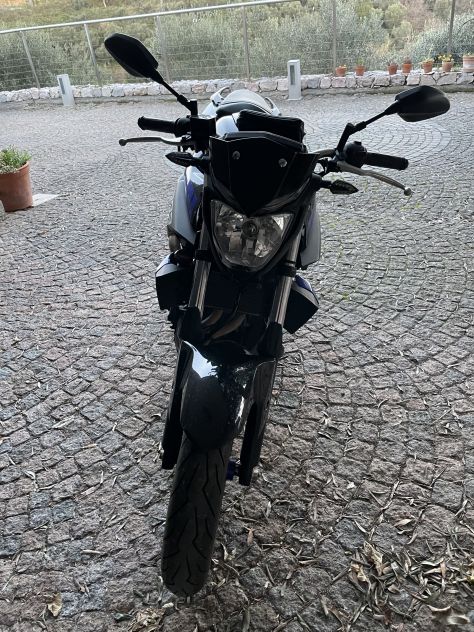 YAMAHA NAKED - Foto 2