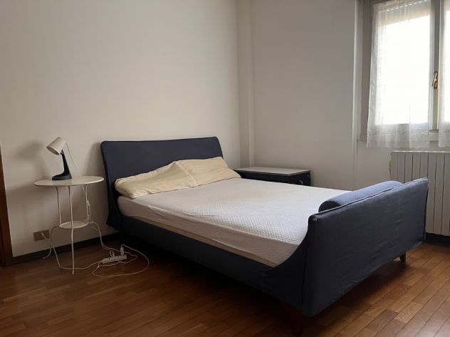 AFFITTO CAMERA SINGOLA A STUDENTESSA