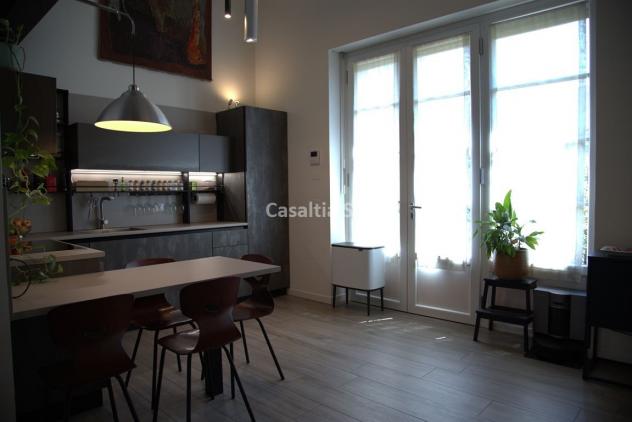 Bilocale di 80 mq su due livelli con giardino privato e terrazzo, disponibile da settembre nel quartiere Adriano. - Foto 9