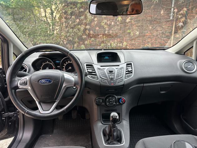 Ford Fiesta 1.5 TDCi 75CV 5 porte Titanium - Foto 10