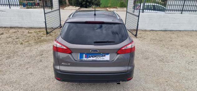 Ford Focus 2.0 TDCi 115 CV Powershift SW Titanium - Foto 8