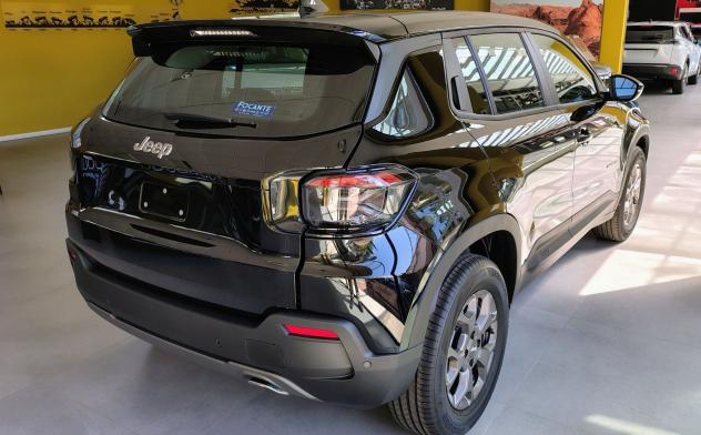 Jeep Avenger e-Hybrid 1.2 MHEV e-Hybrid Turbo Longitude - Foto 6