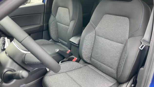 RENAULT Captur EVO Eco-G 120 Pack Style Comfort Winter rif. 23880466 - Foto 6