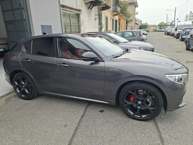 Alfa Romeo Stelvio 2.2 Turbodiesel 210 CV AT8 Q4 Veloce - Foto 9