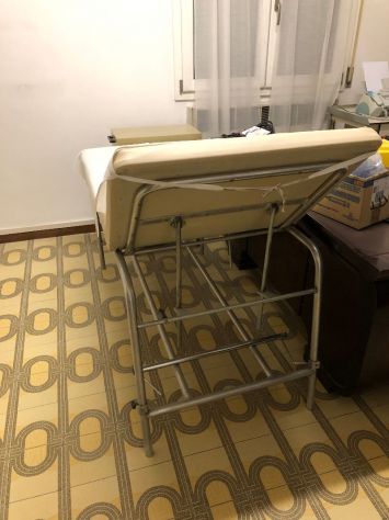 Lettino medico per visite - Foto 2
