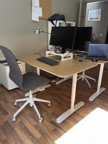 Vendo Scrivanie Bekant Ikea
