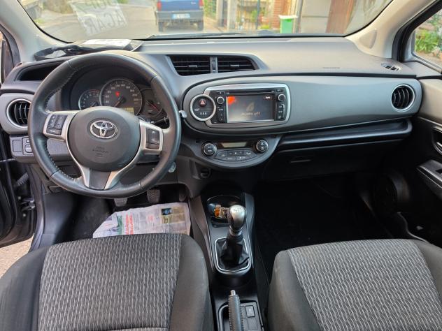 Toyota Yaris 1.3 5 porte Style - Foto 9