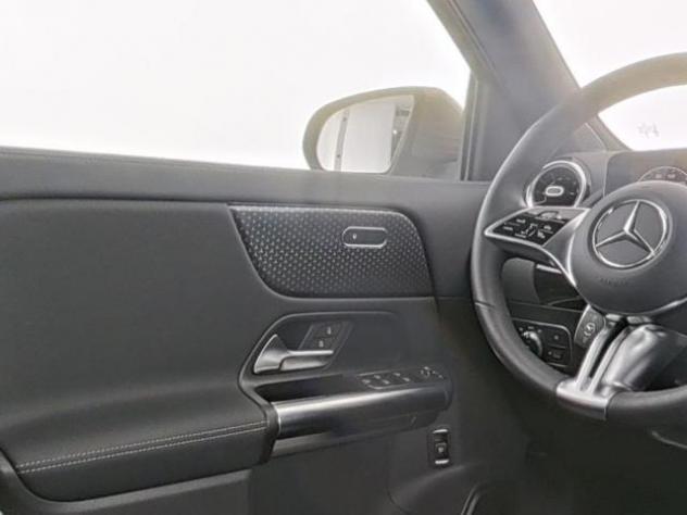 MERCEDES-BENZ GLA 180 Automatic Progressive Advanced rif. 24166889 - Foto 8