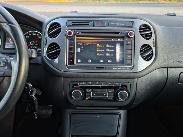 Volkswagen Tiguan 2.0 TDI 140 CV 4MOTION DSG Business CityScape E5B Automatico NEO 2015 - Foto 10