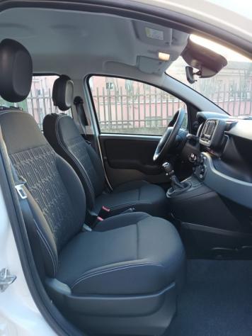 FIAT Panda 1000 HYBRID PANDINA ICON 70CV 5P PACKCITY ITALIA rif. 23999345 - Foto 8