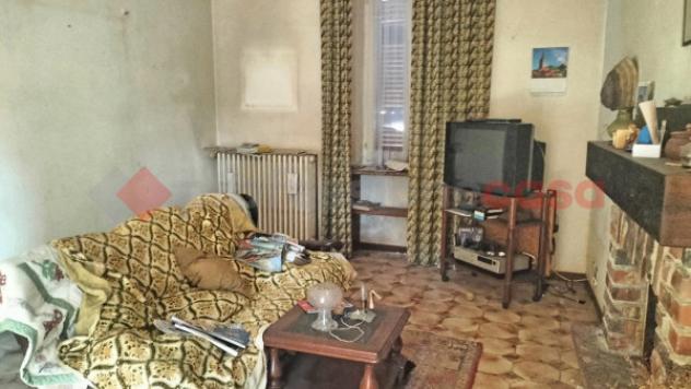 Casa indipendente di 380 m² con più di 5 locali e box auto in vendita a Agrate Conturbia - Foto 8