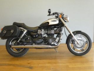 TRIUMPH Speedmaster 865 rif. 24003584