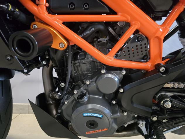 KTM 390 Duke 09/2023 - Km 28000 (A2) - Foto 9