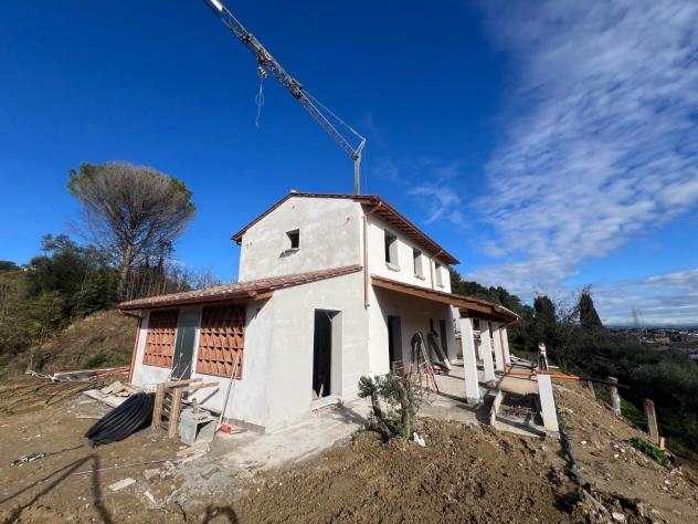 casa indipendente in vendita a Santa Maria a Monte