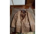 VENDO GIACCONE INVERNALE CON INTERNO PREGIATA PELLICCIA