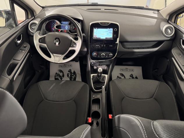 Renault Clio 1.2 75CV 5 porteDUEL - Foto 8