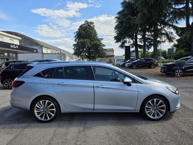 Opel Astra Astra Sports Tourer 1.6 cdti Business Premium 136cv auto - Foto 4