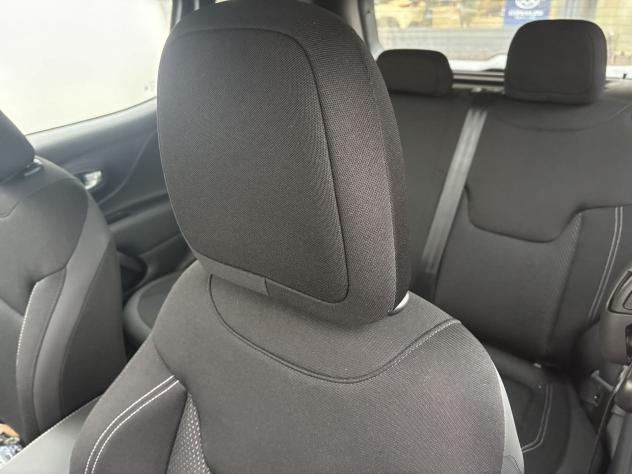 Jeep Renegade Renegade 1.5 Turbo T4 MHEV Altitude - Foto 7
