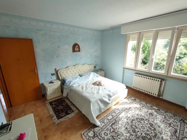 VILLA di 8 vani e di 300 mq (MASSAROSA) rif. 647 - Foto 14