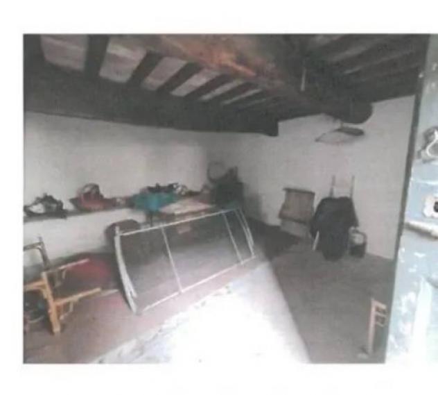 Immobile in asta di 67 m² in vendita a Vaiano - Foto 2