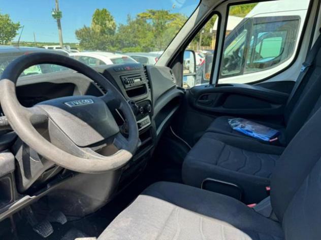IVECO Daily 35S14S 2.3HPT PL-DC Cabinato rif. 23789629 - Foto 9