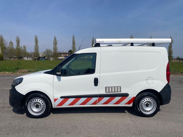 Fiat Doblò 1.4 CNG 120 Cv ATTREZZATO - Foto 4