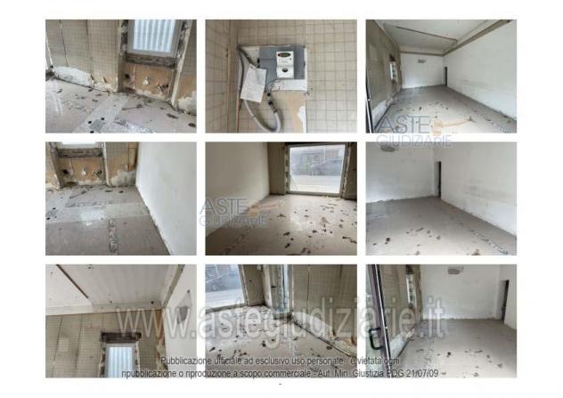 IMMOBILI-IMMOBILE RESIDENZIALE-Via Piemonte, 2, 60035 Jesi AN, Italia - Foto 9