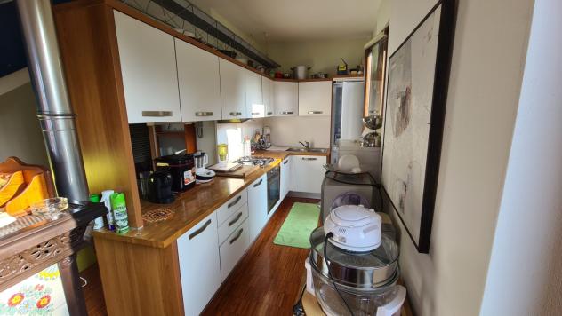 VILLA A SCHIERA di 5 vani e di 100 mq (MONTE ISOLA) rif. 78538 - Foto 6