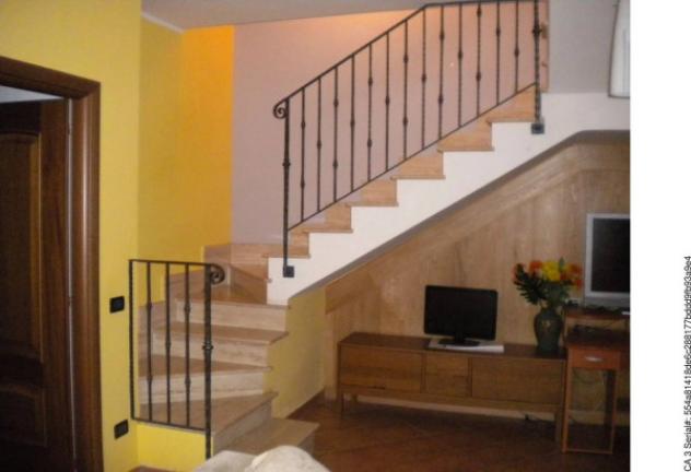 Immobile in asta di 173 m² con più di 5 locali e box auto in vendita a Pomezia - Foto 16