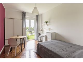 FAMAGOSTA – GRANDE CAMERA DOPPIA USO SINGOLA/ Large room convenient for IULM-NAB