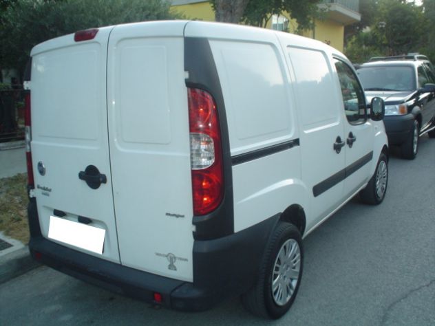 Fiat Doblo 1.3 MJT 16V PC-TN Coibentato - Foto 4