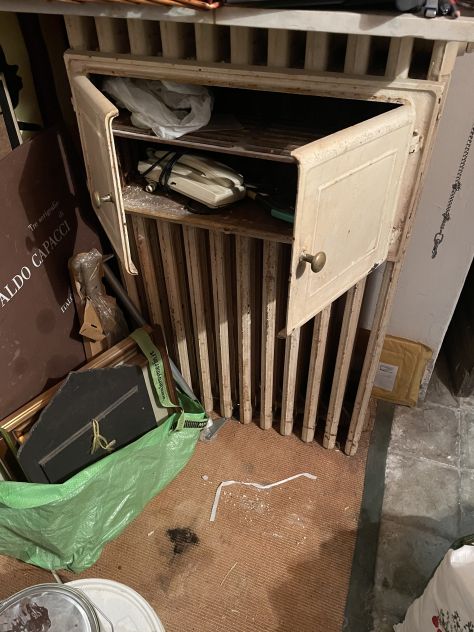 VENDO TERMOSIFONE IN GHISA DEPOCA CON SCALDAVIVANDE - Foto 2