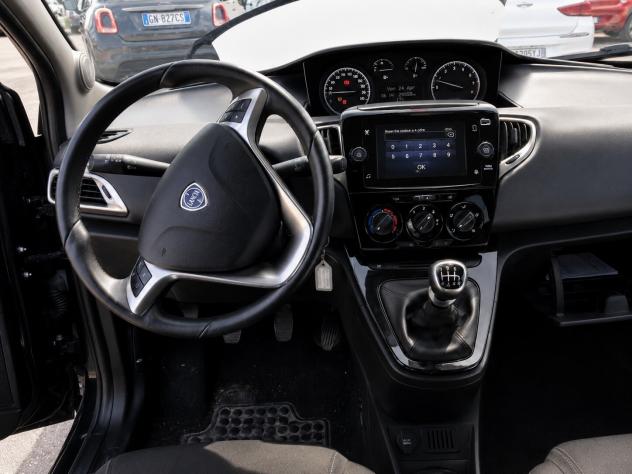 Lancia Ypsilon 1.0 FireFly 5 porte S&S - Foto 5