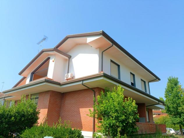 Casa singola in vendita a Bozzano - Massarosa 330 mq Rif: 1423519