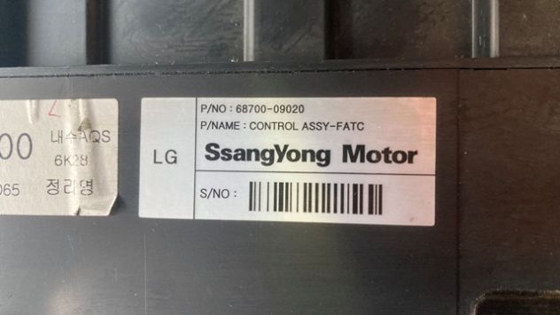 Comandi climatizzatore Ssangyong Actyon del 2009 (68700-09020) - Foto 4