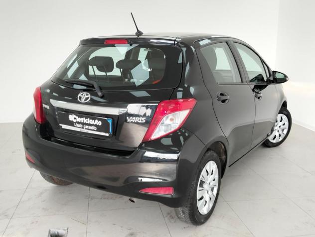 Toyota Yaris 1.3 5 porte Style - Foto 2