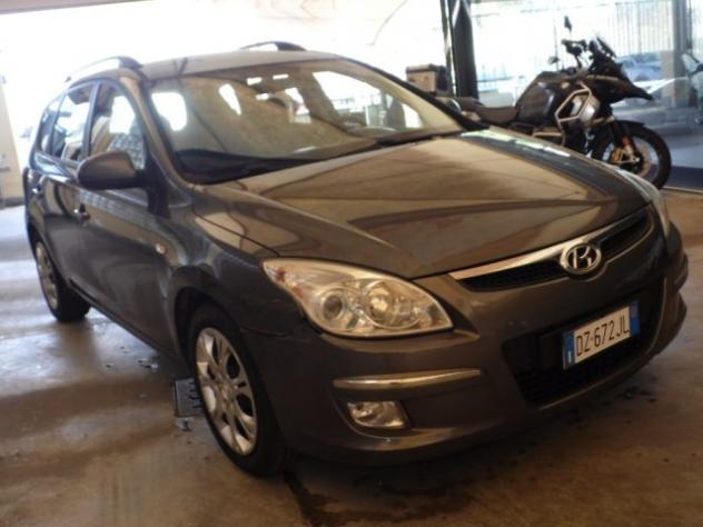 HYUNDAI i30 CW 1.6 CRDi VGT 16V 115CV Active rif. 16435721 - Foto 8