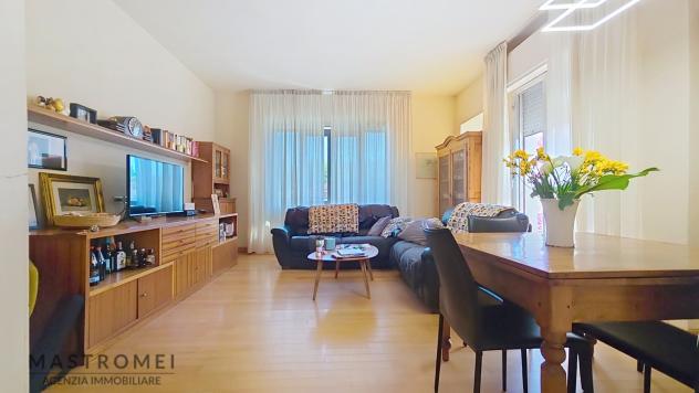APPARTAMENTO di 5 vani e di 130 mq (ALTOPASCIO) rif. 3603 - Foto 2